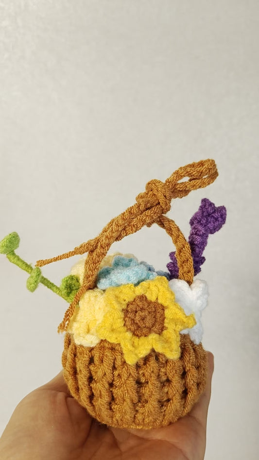 Crochet basket